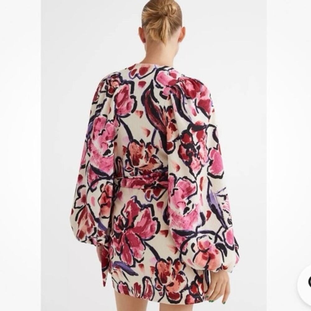 H&M ladies XS puff elastic sleeve red pink maroon wrap dress coverup floral mini - Picture 2 of 10